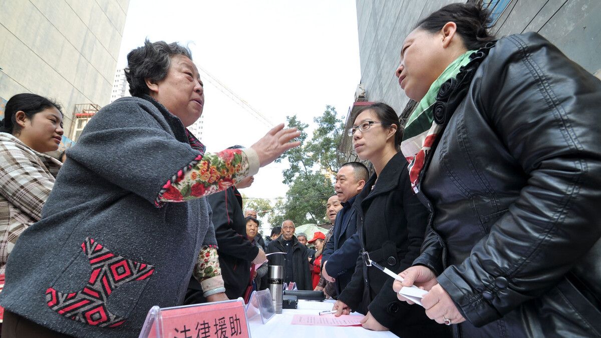 教你一招，不花一分钱，也可以让律师帮你打官司 - 宋马社区