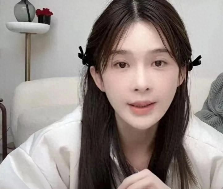 警方一则超长通报，“胖猫”事终结，央媒怒斥其姐姐操控大众 - 宋马