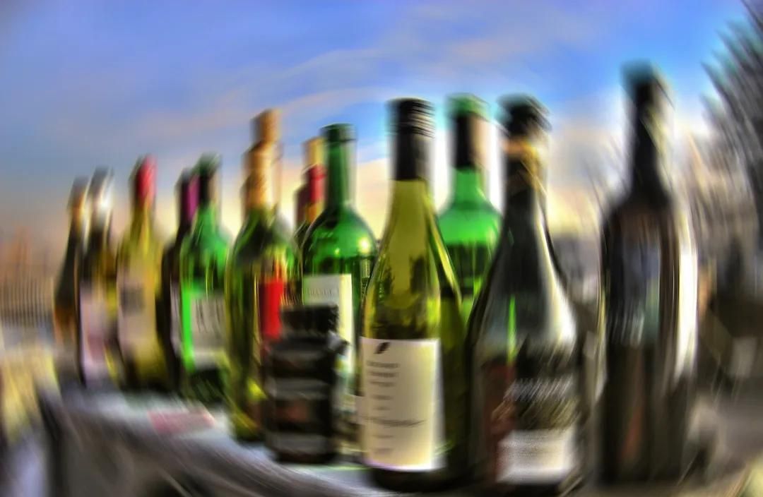 带你逐条解读《贵州省公务活动全面禁酒的规定》