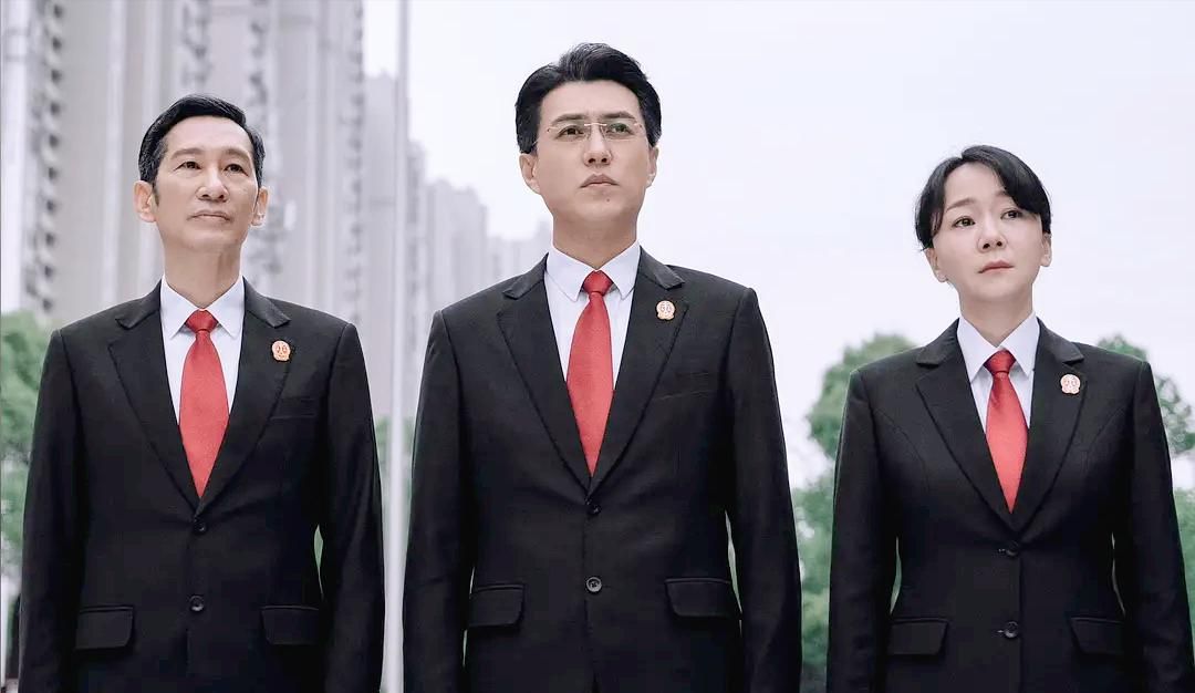 《底线》：法律不外乎人情，这句话很多人理解错了意思 - 宋马