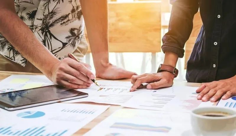 美国大学生最后悔读的5个专业，“法律”居然也上了榜？ - 宋马