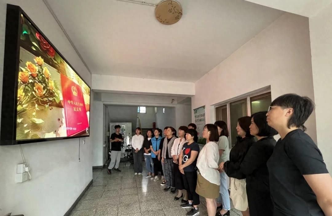 AI赋能 “典”亮丰台｜全镇投放AI法治宣传片，学法普法掀起热潮 - 宋马