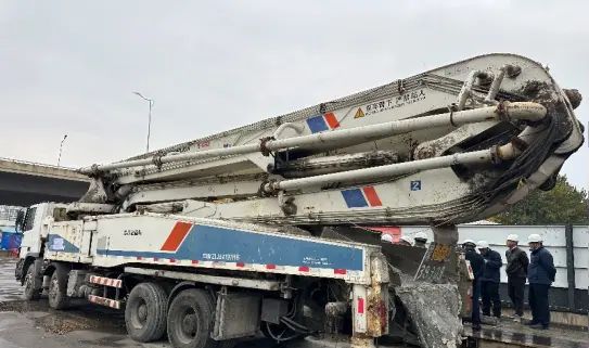 青岛胜冠建筑机械租赁有限公司"11·12"一般物体打击事故调查报告 - 宋马