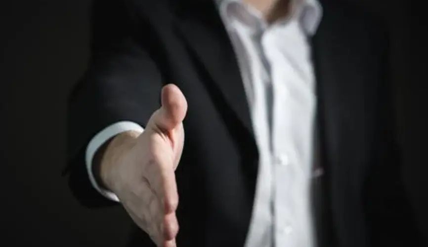 判断买卖合同可得利益的因素