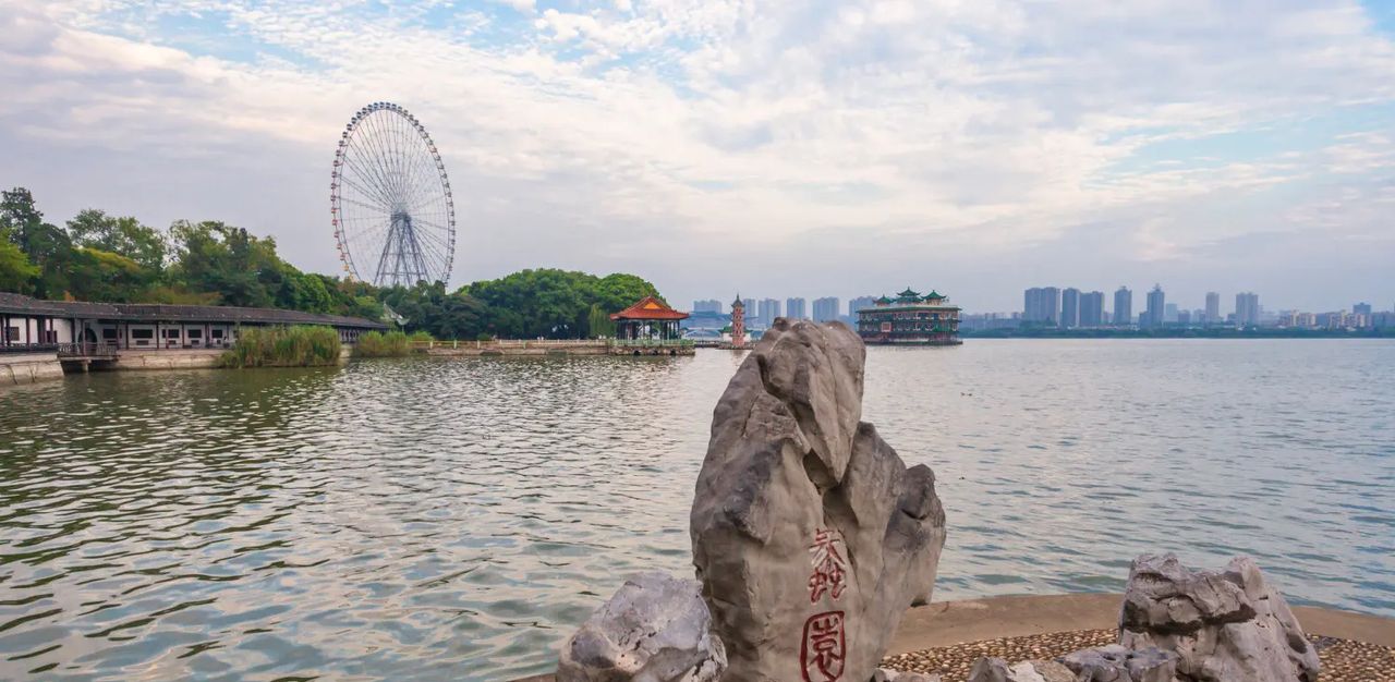 曾经碾压深圳的城市：GDP排名远超深圳，目前被深圳GDP超1.5万亿