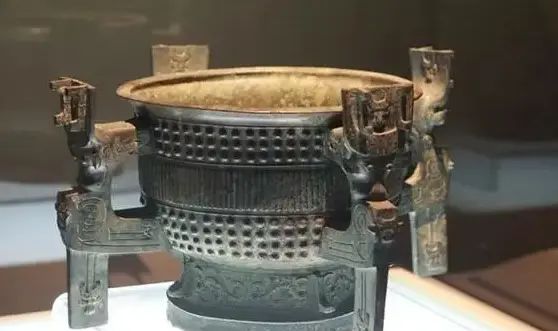 如何申请文物拍卖公司 拍卖公司有哪些好处 及流程 文物拍卖 转让 注册