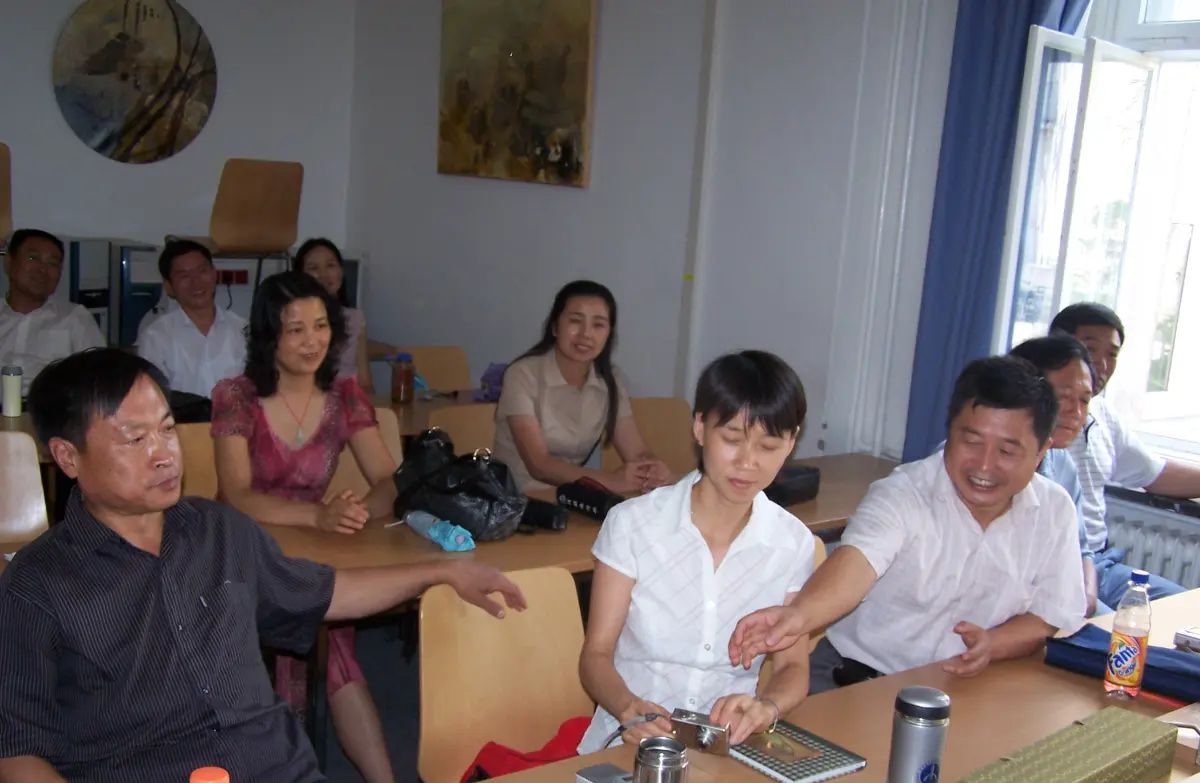 没有理论基础就不可能学好技能  -我从事高等职业教育20年（50）