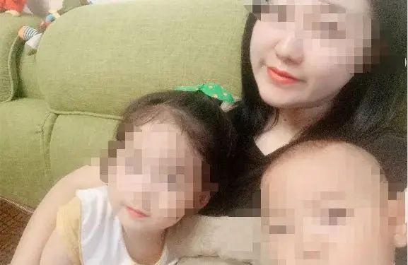 大快人心：重庆姐弟被生父亲手扔下楼坠亡案一审宣判！