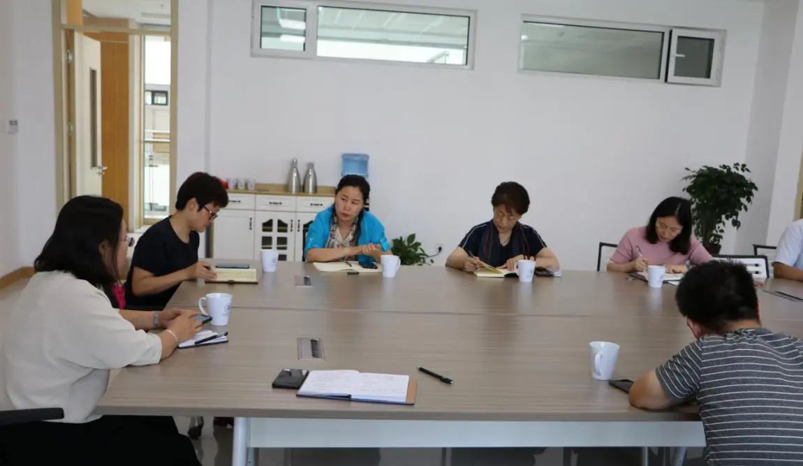 厉行节约，反对浪费——潍坊“高新区中小学加强节约教育研讨会”会议纪实