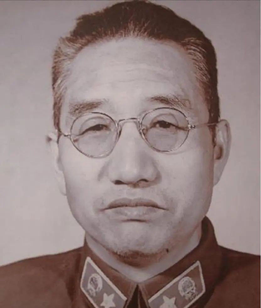 1990年徐向前逝世，徐小岩向中央提三条要求，中央：不能全部同意