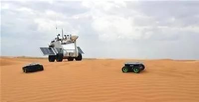 人形机器人进厂“实习”:科技狂欢还是资本噱头?