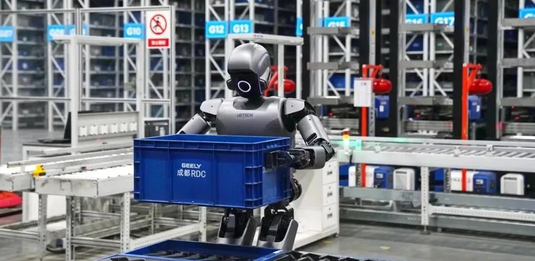 人形机器人进厂“实习”:科技狂欢还是资本噱头?