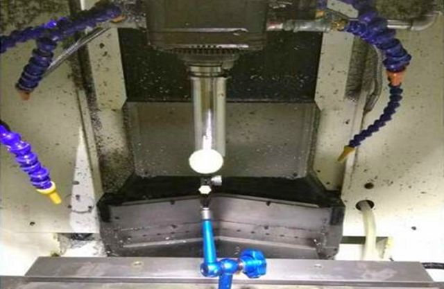 FANUC出现“刀纹”该如何去分析处理？无从下手？听听老师怎么说