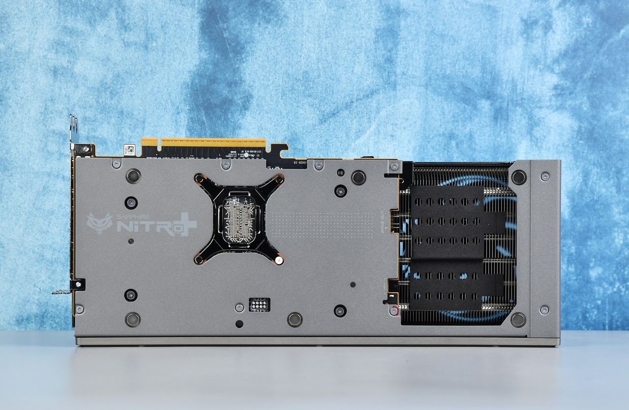 蓝宝石RX 9070/RX 9070 XT显卡首测 2K价格4K体验