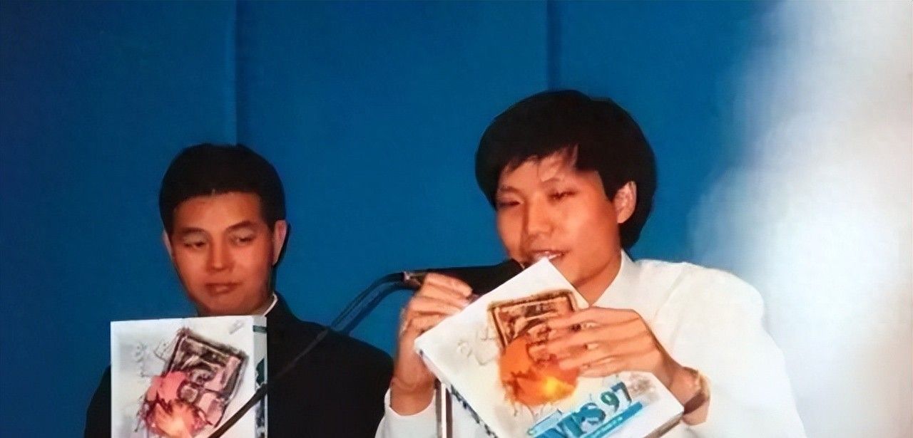 WPS被微软office“温水煮青蛙”20年，如今靠“表格”杀回来了？ - 宋马
