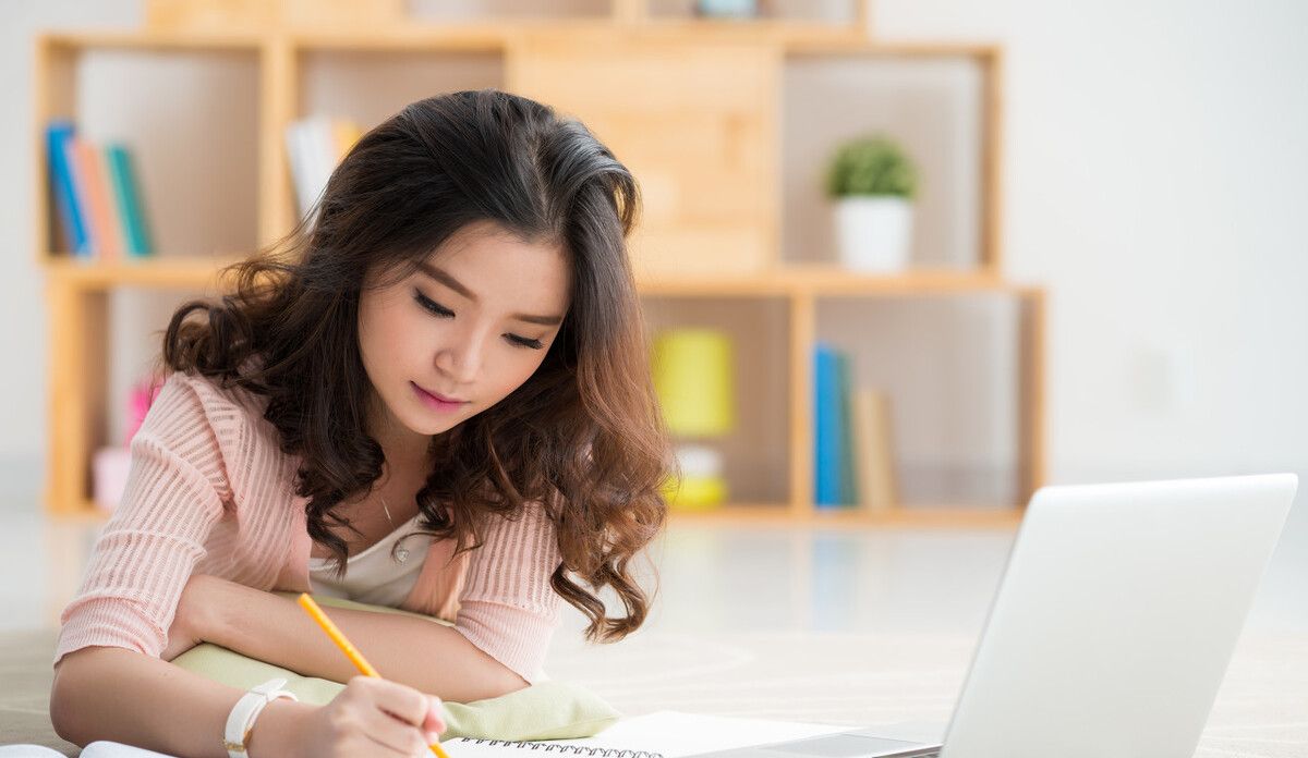 大一新生应该学习哪些软件工具的使用