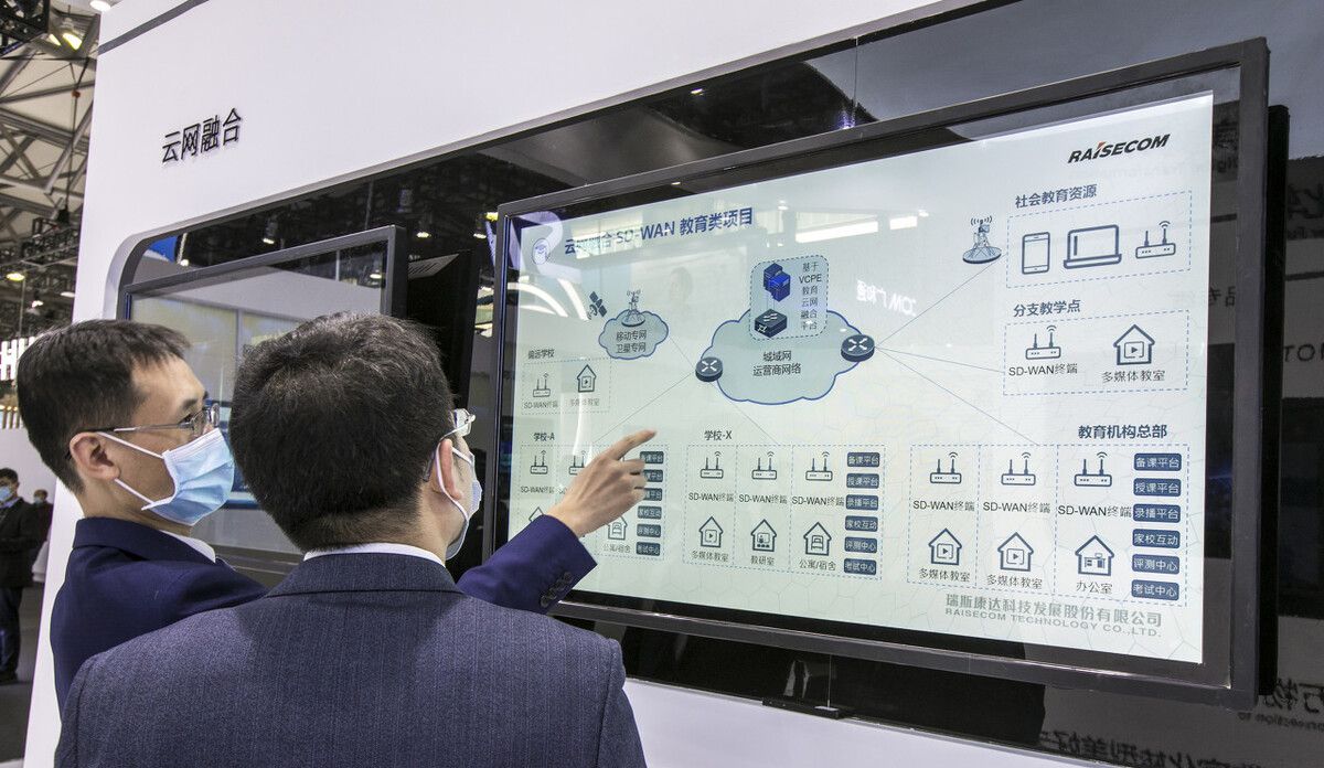 非计算机专业的本科生要想学习计算机技术，选择哪个方向更好就业