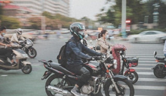 摩托车CBS、ABS和TCS各有什么功能 - 宋马