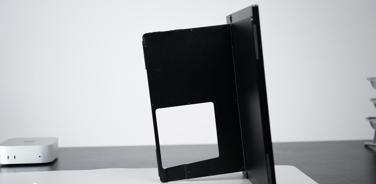 可折叠、可分屏的16寸双屏显示器，新一代移动办公生产力