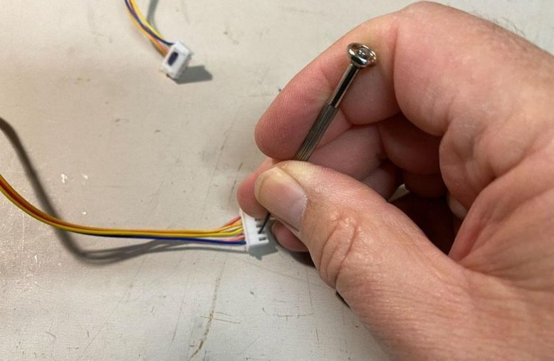 用 Arduino 步进电机驱动的机械木条时钟