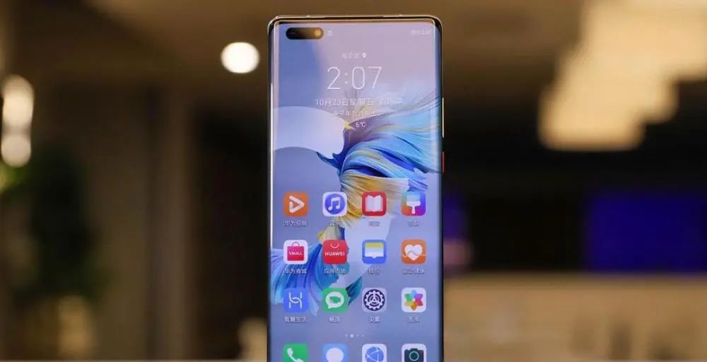 华为鸿蒙到底是不是安卓系统套了个壳？