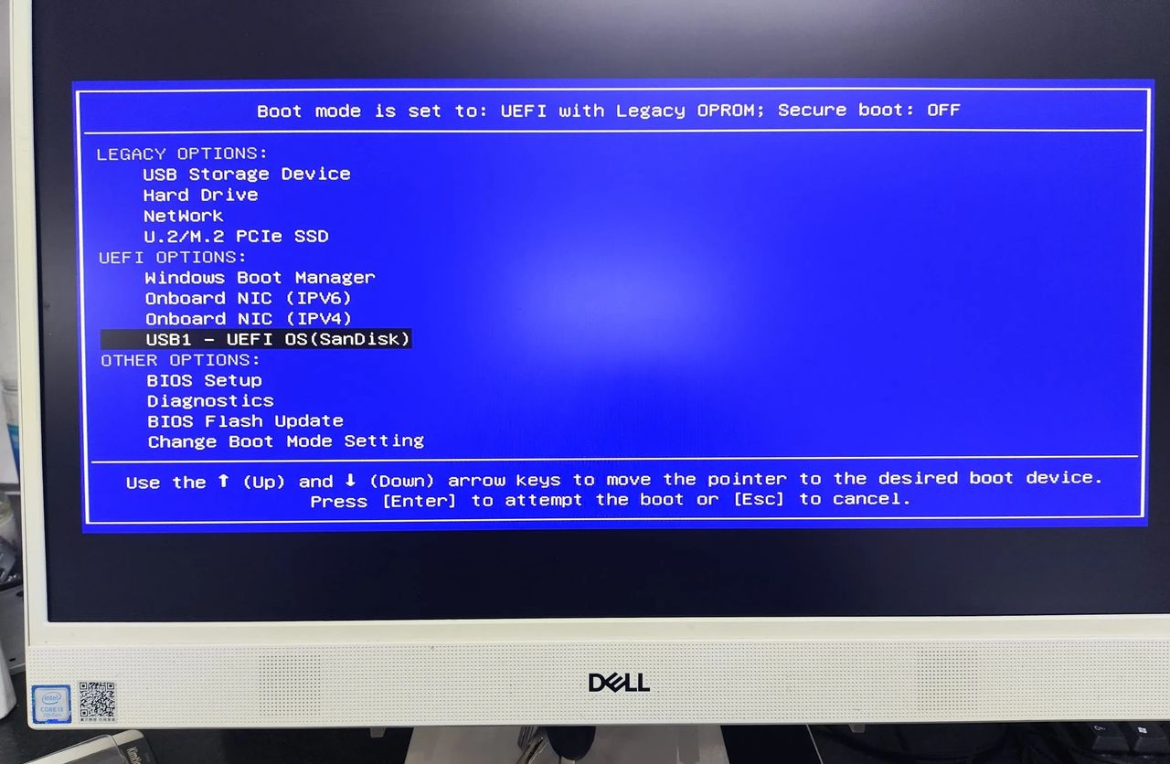 戴尔Inspiron 灵越 24 3000系列(3477-D1328W)如何进入bios和u盘启动