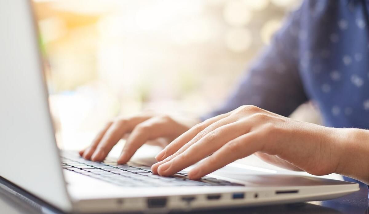 BIOS如何设置为USB启动？