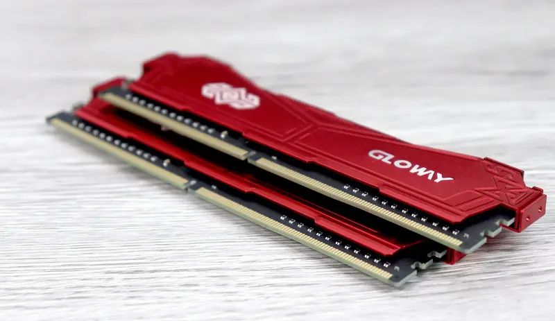 铠甲加身，为国而战！光威弈Pro DDR4纯国产8GB马甲内存条实测