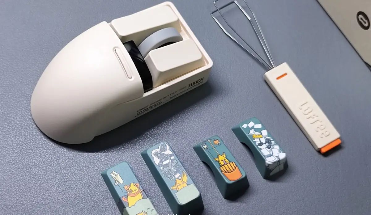 鼠标也可以百变换装？洛斐小翘三模无线鼠标，双键客制化真香！