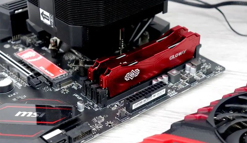 铠甲加身，为国而战！光威弈Pro DDR4纯国产8GB马甲内存条实测