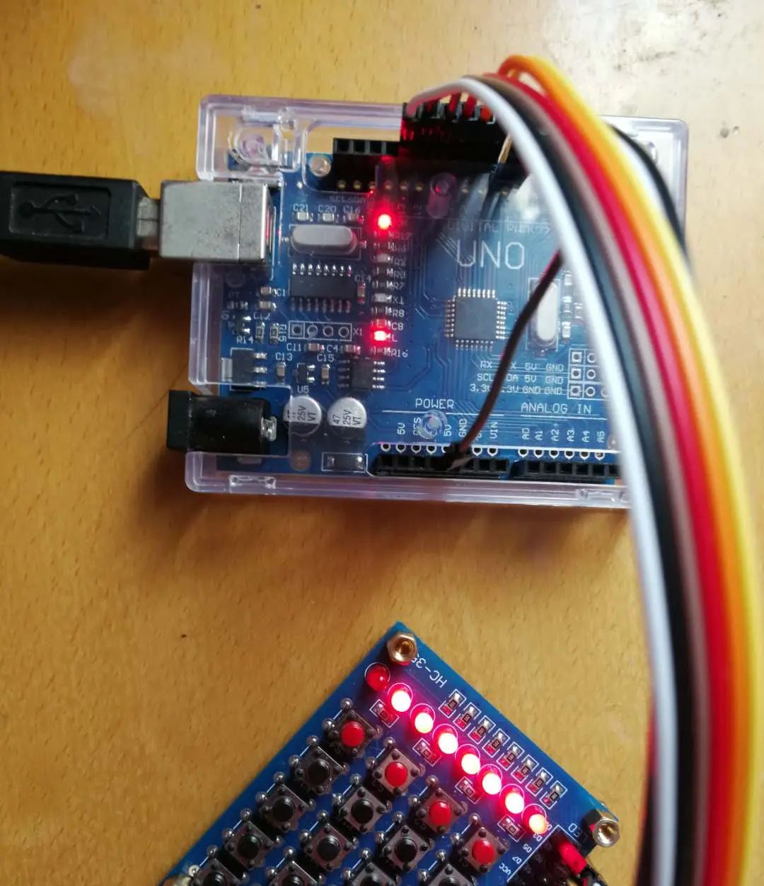 【雕爷学编程】Arduino动手做（131）---跑马灯矩阵键盘模块