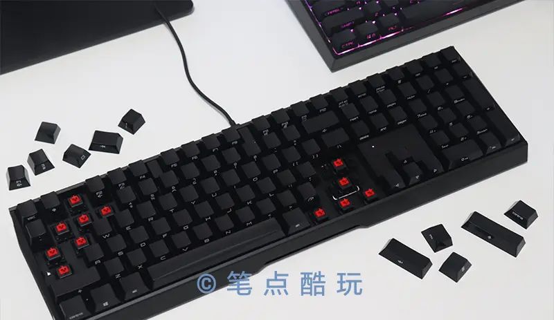 机械键盘到底好在哪里?为什么薄膜键盘还未被淘汰?