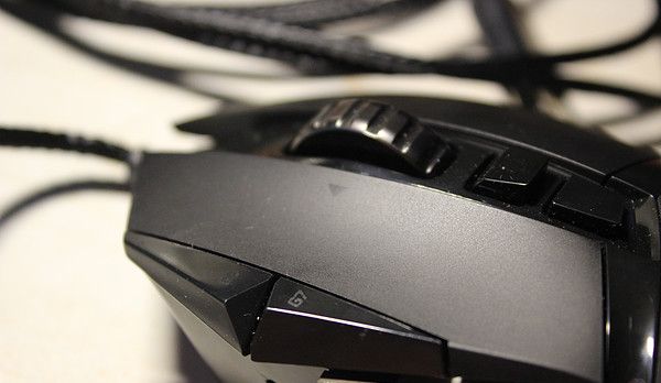 RGB将要一统外设——罗技（Logitech）G502 自适应游戏鼠标RGB版开箱（对比普通版G502）