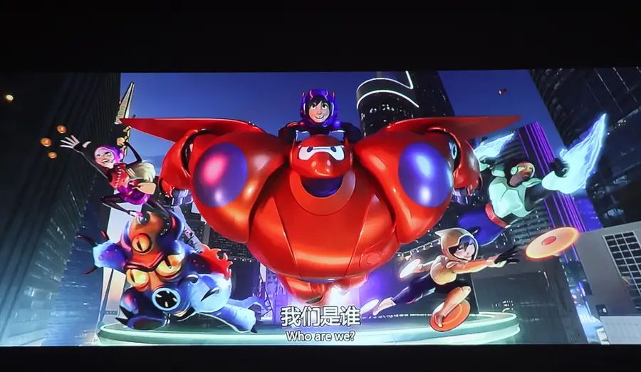 小米米家投影仪青春版2：侧投+小爱语控，打造200英寸巨幕家庭影院