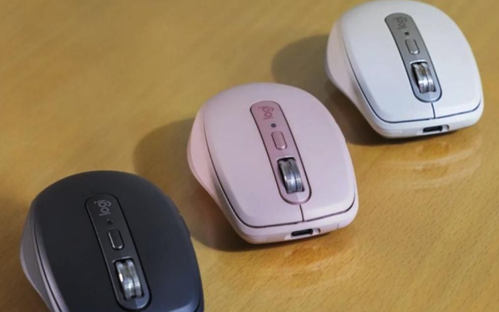 苹果党必看！三款罗技鼠标横评，精准与手感，谁才是真办公神器