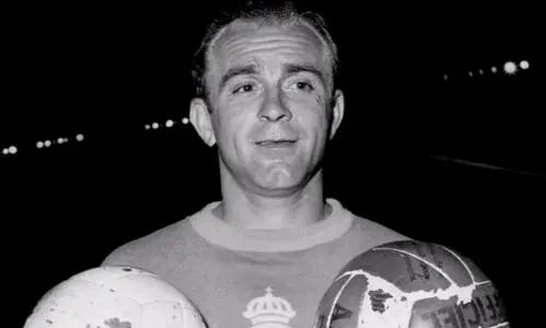 实况足球的隐藏的绝世高手，买来一个王朝模式就稳了