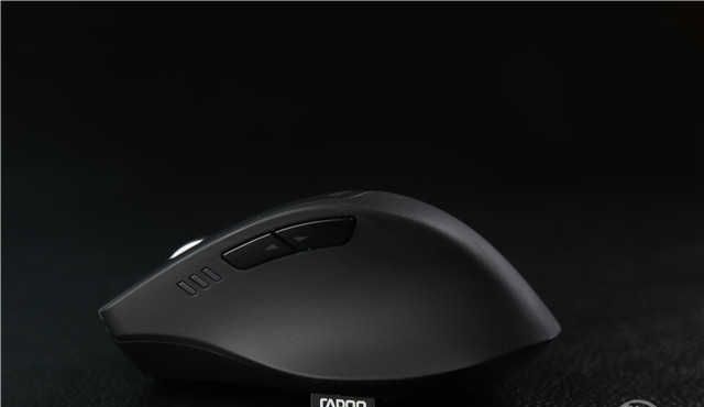 专为小手型用户打造 雷柏MT550三模无线鼠标评测