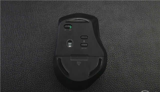 专为小手型用户打造 雷柏MT550三模无线鼠标评测