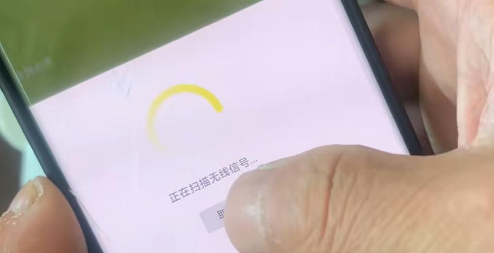 2台路由器就可以家里网络信号全覆盖，设置方法很简单，一看就会