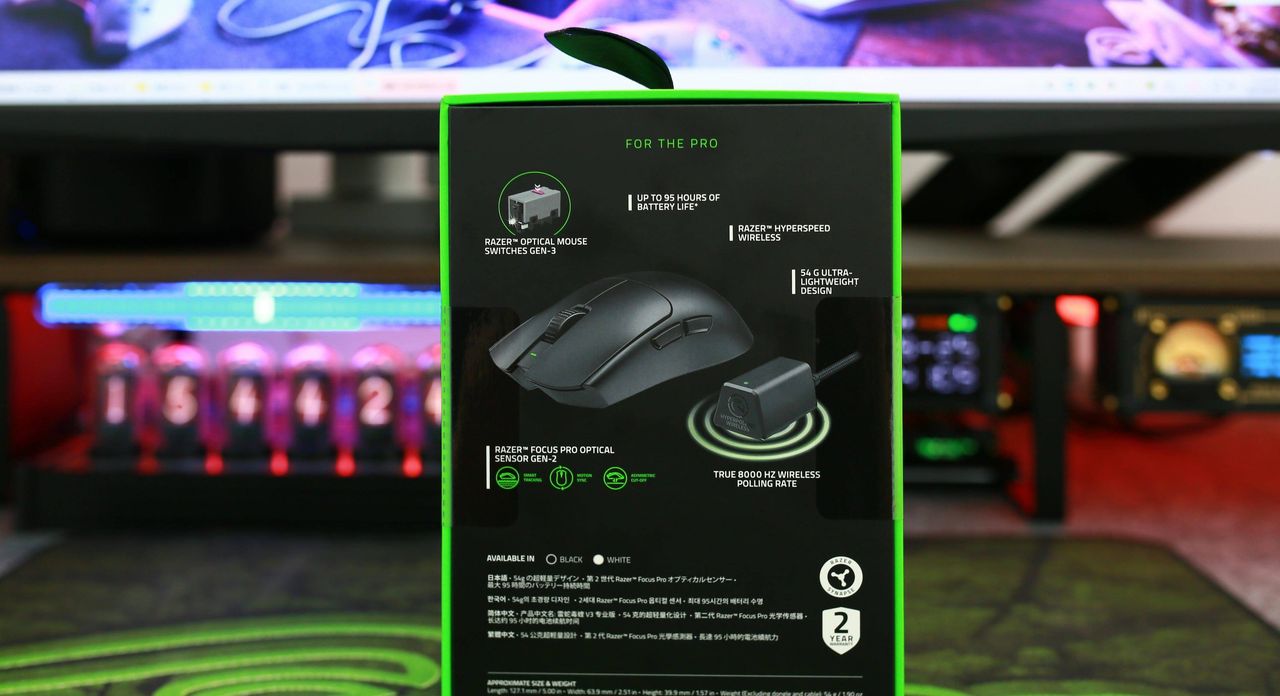 8KHz轮询率35000DPI操控，打造电竞鼠标:雷蛇毒蝰 V3Pro 评测