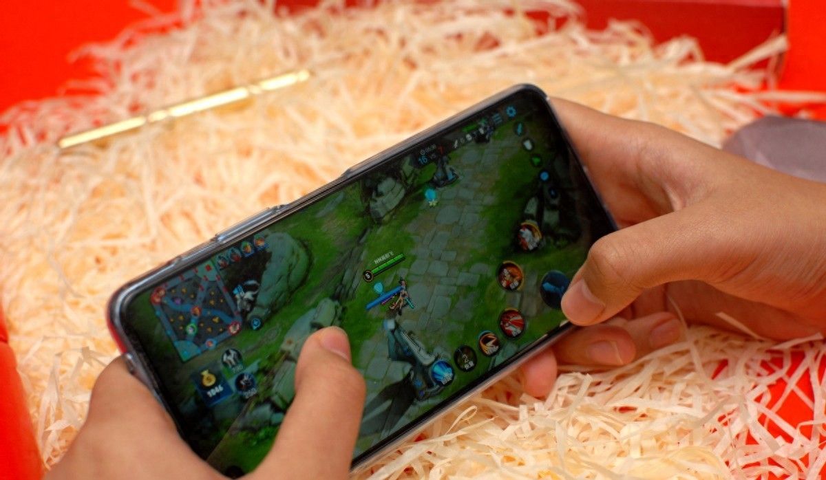 锐捷雪豹BE50路由：5100M超高速，不卡顿，大型空间也能畅快游戏 - 宋马