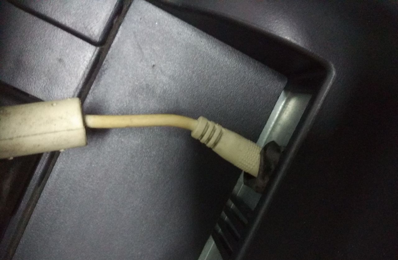 你家电脑显示器也总是黑屏吗？问题在这儿！ - 宋马