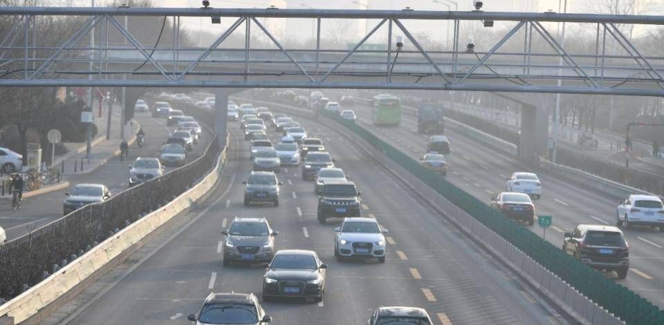 复工后不敢挤地铁，租车上下班到底需要多少钱？