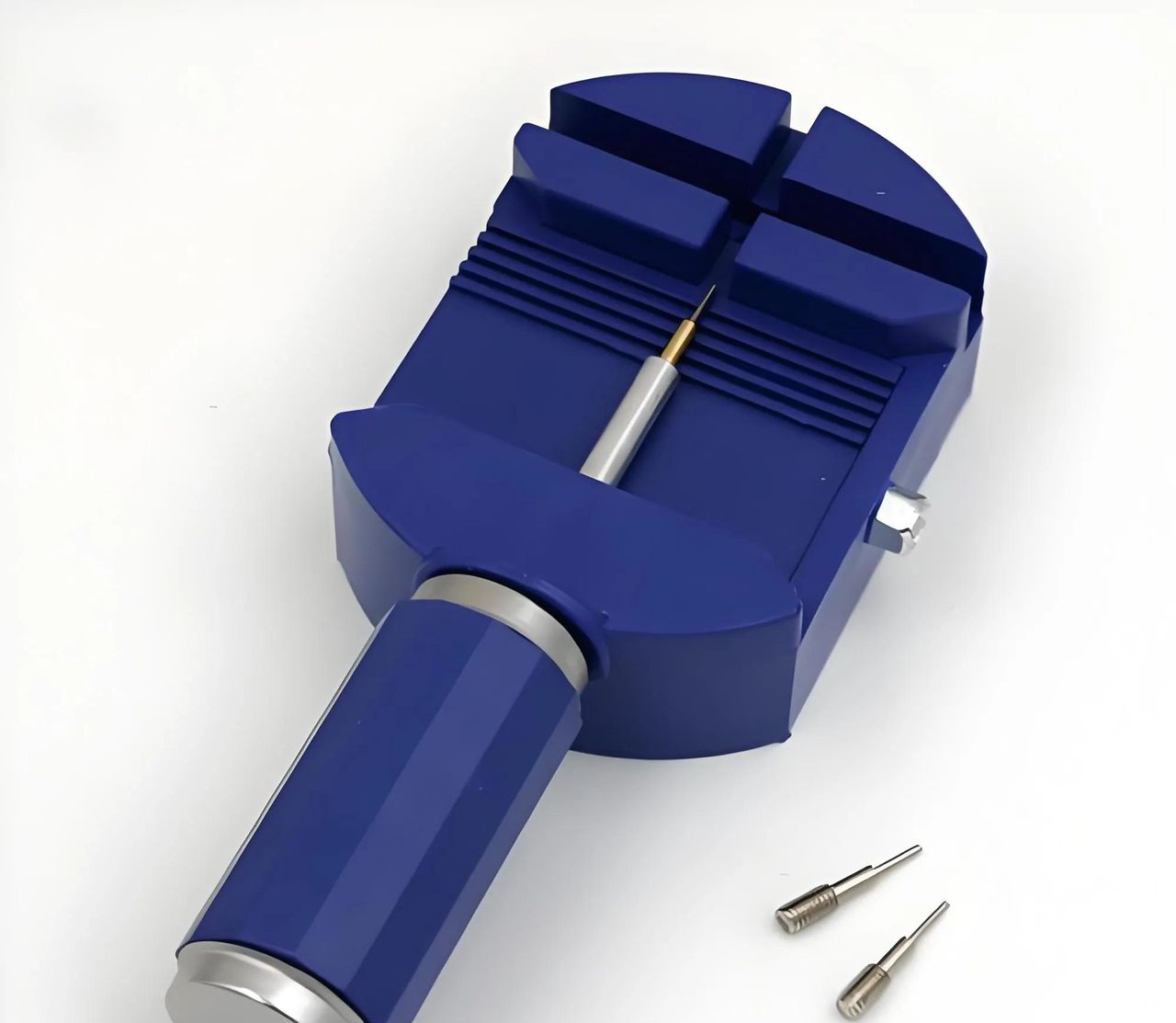 家中常备几样修表工具一年省不少钱