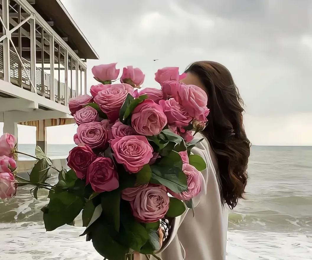 8月份值得用很久的微信聊天背景 手机屏幕图纸