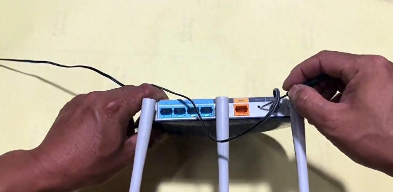 没有宽带，只有路由器也能上网，只需要这样设置一下，太方便了 - 宋马