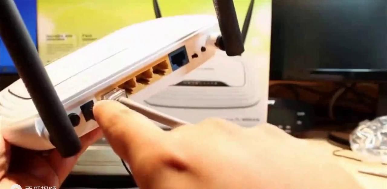 路由器怎样桥接另一个路由器 - 宋马