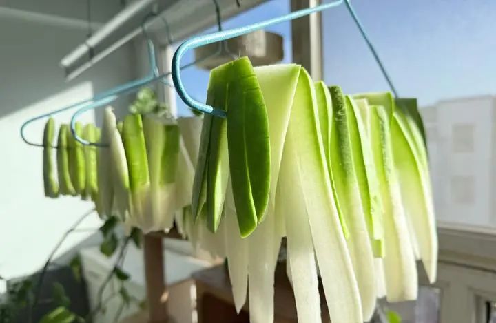 3500左右的手机选哪个?续航长,直面屏,拍照好,网络好,颜值高