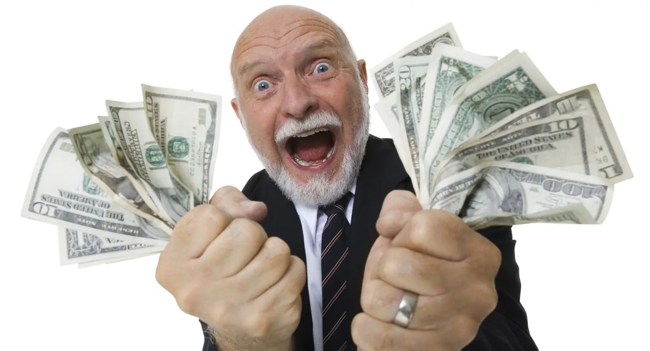 短暂的快感：上瘾的成本超级低，只需要一部手机一条网线