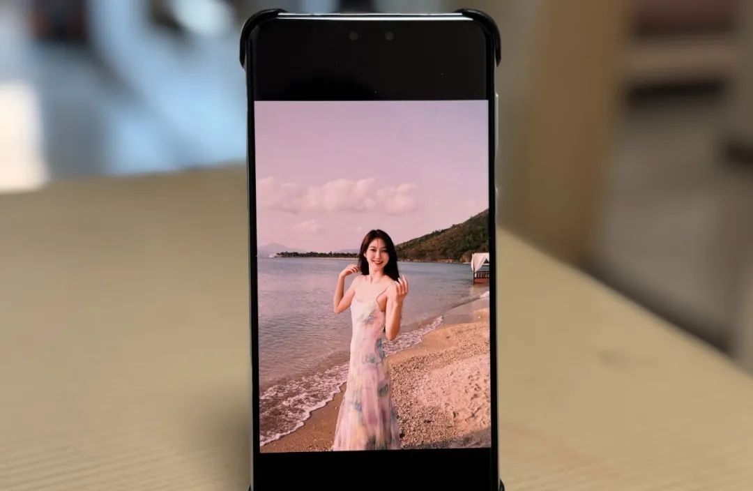 用手机拍照时，如何添加时间地点水印，方法简单，很实用